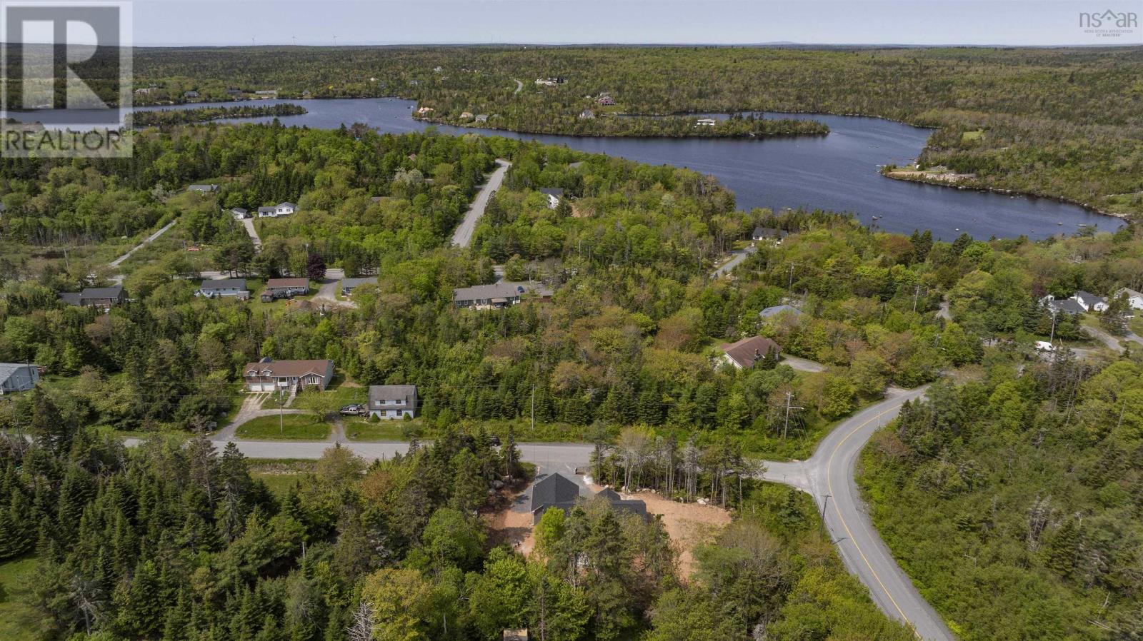 4 Charles Meade Drive Property Photo 35