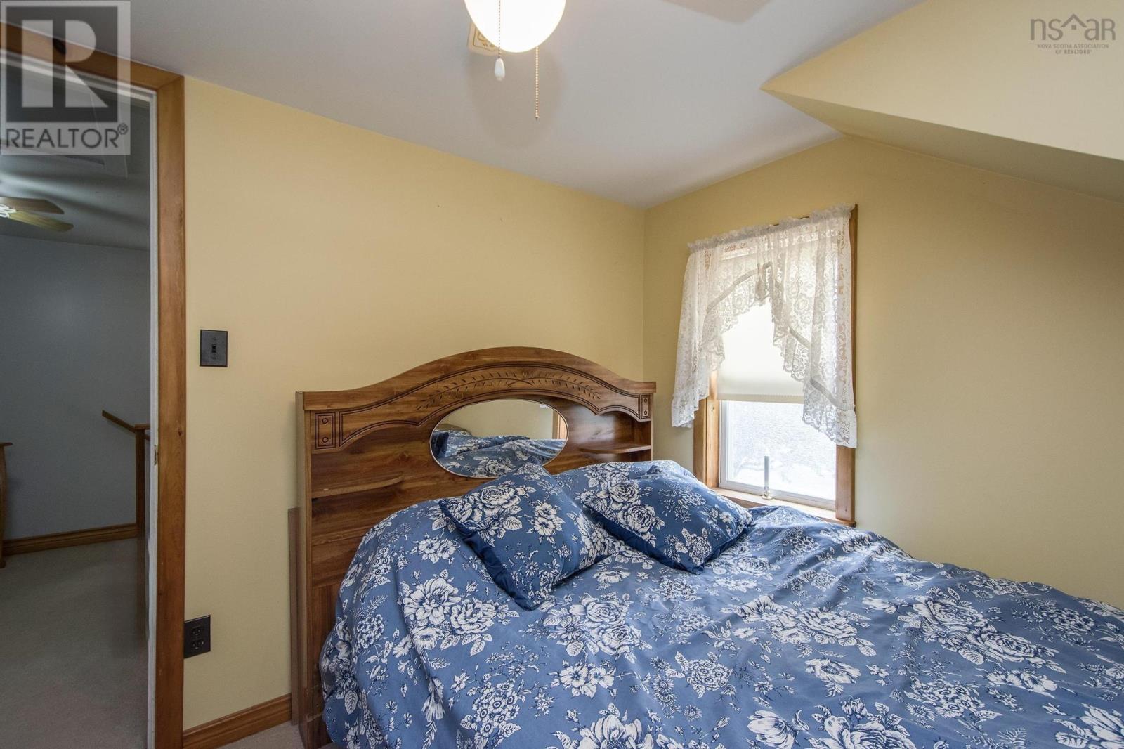 8770 Highway 201 Property Photo 32