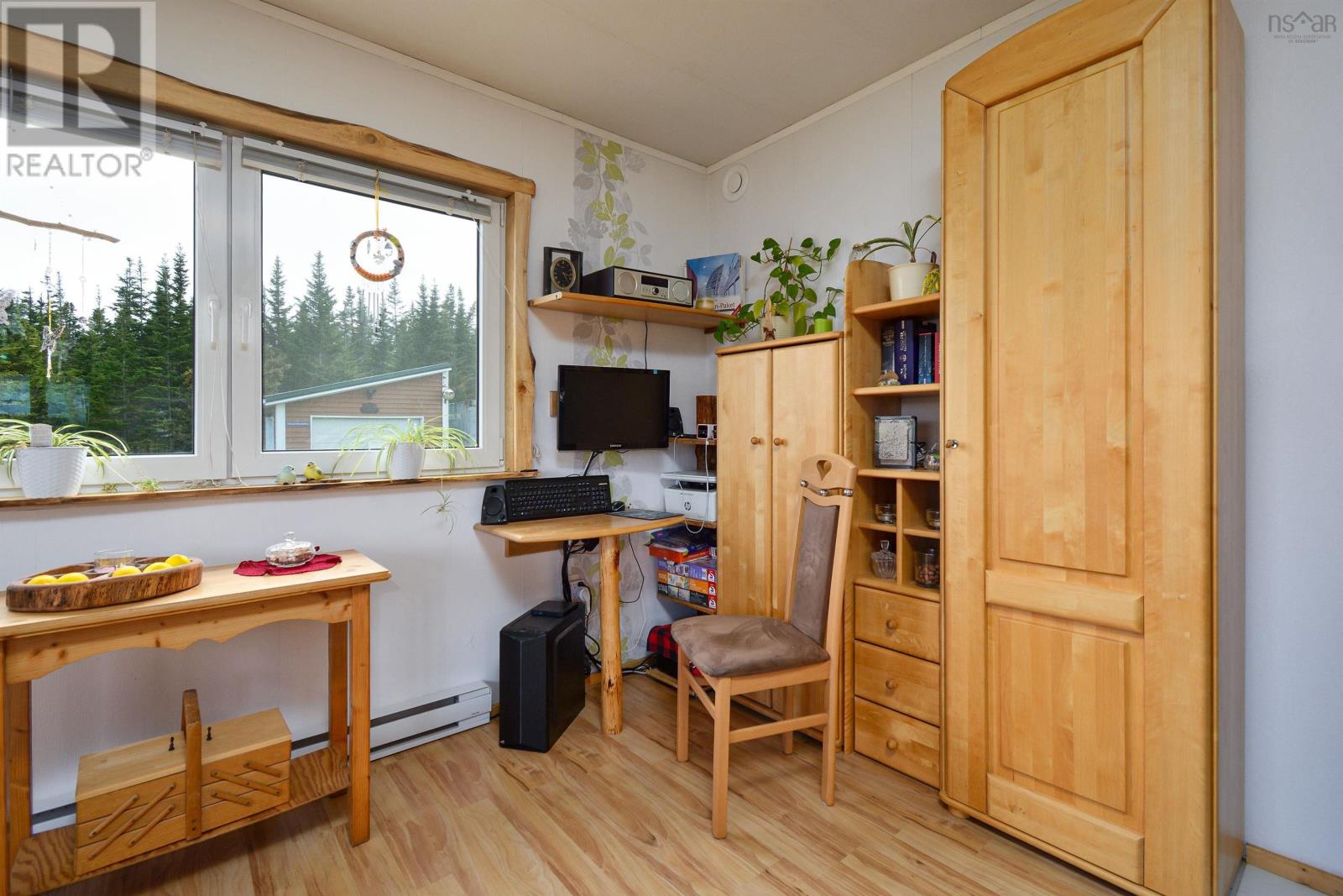 60 West Side Grand River Road Property Photo 14