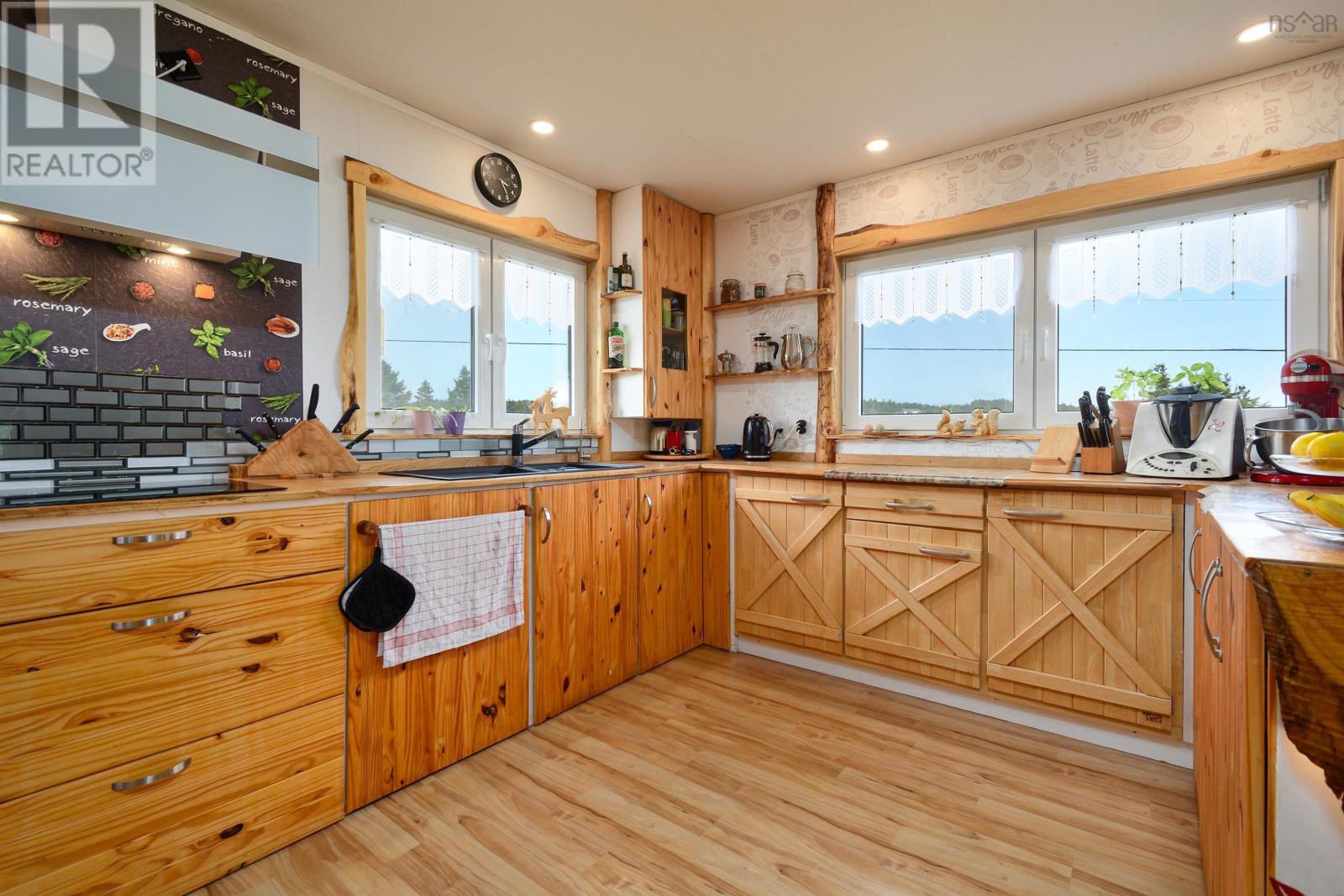 60 West Side Grand River Road Property Photo 15