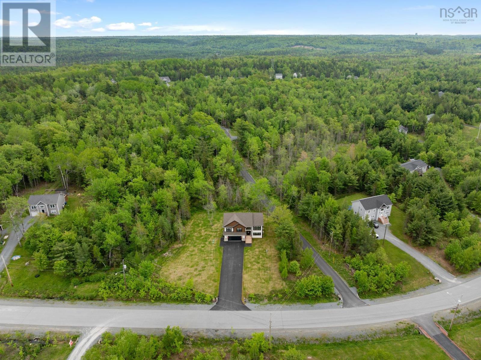 249 Rockcliffe Drive Property Photo 6