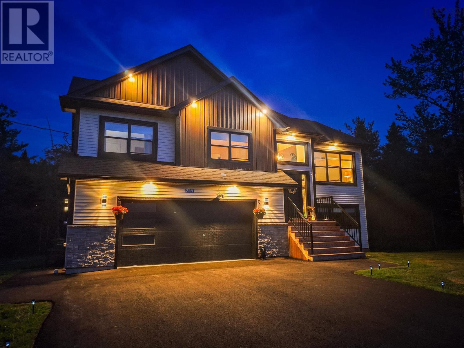 249 Rockcliffe Drive Property Photo 11