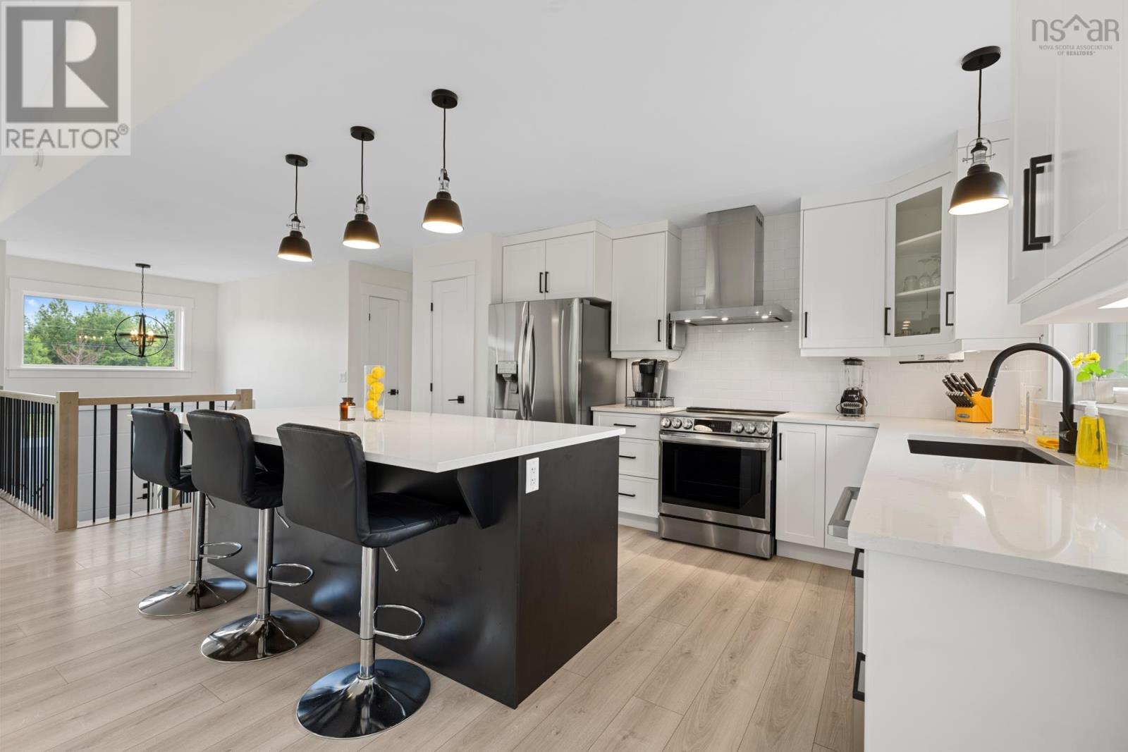249 Rockcliffe Drive Property Photo 18