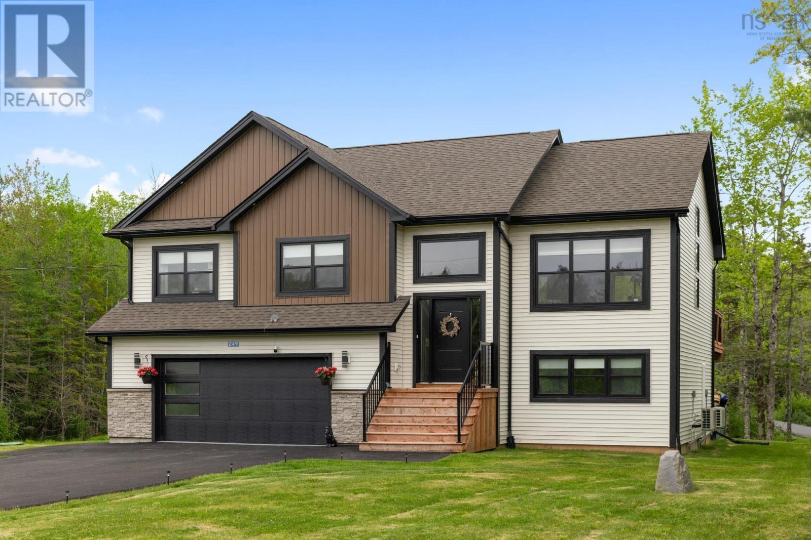249 Rockcliffe Drive Property Photo 39