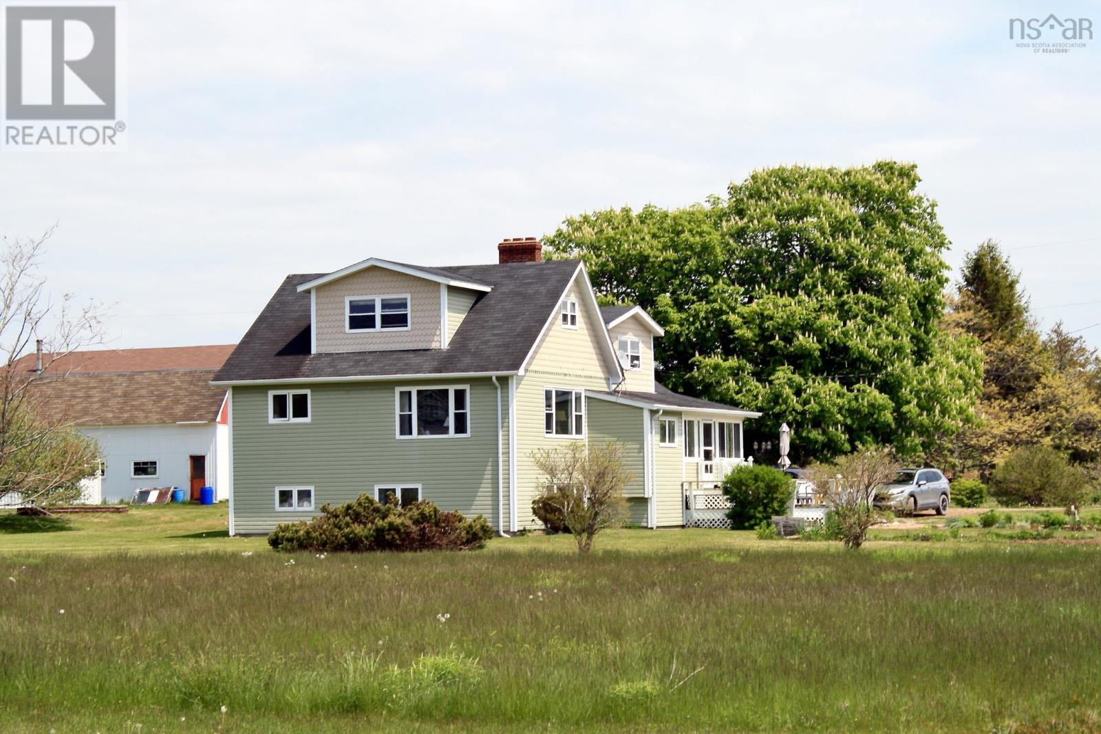 11 Ells Lane Property Photo 4