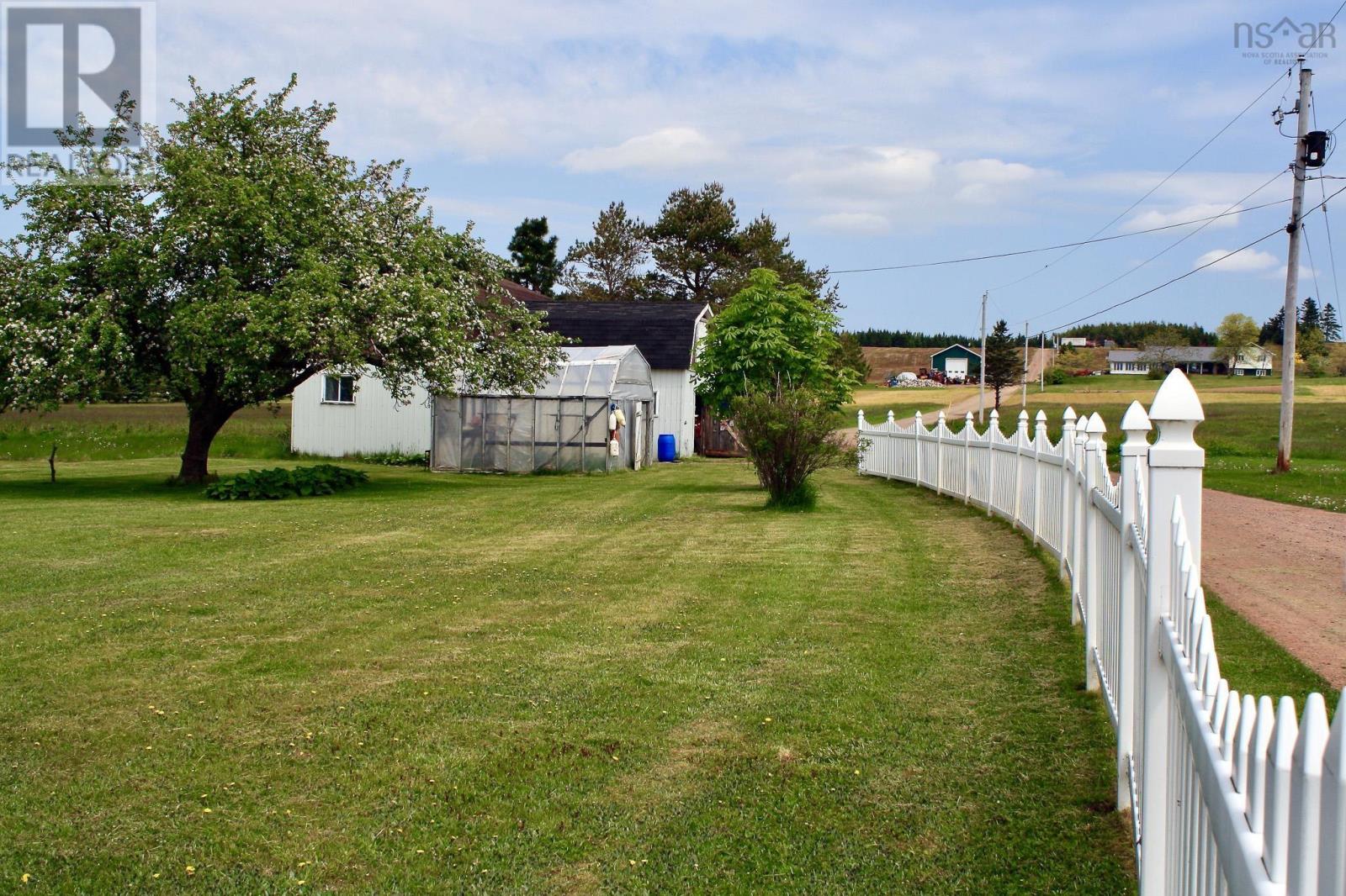 11 Ells Lane Property Photo 7