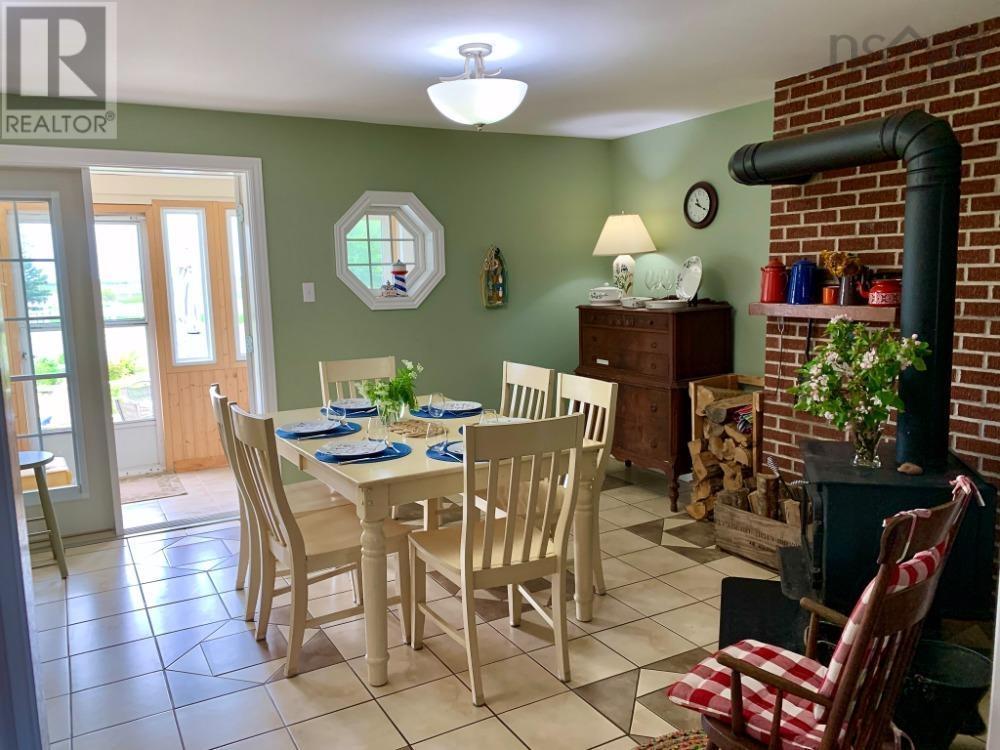 11 Ells Lane Property Photo 11