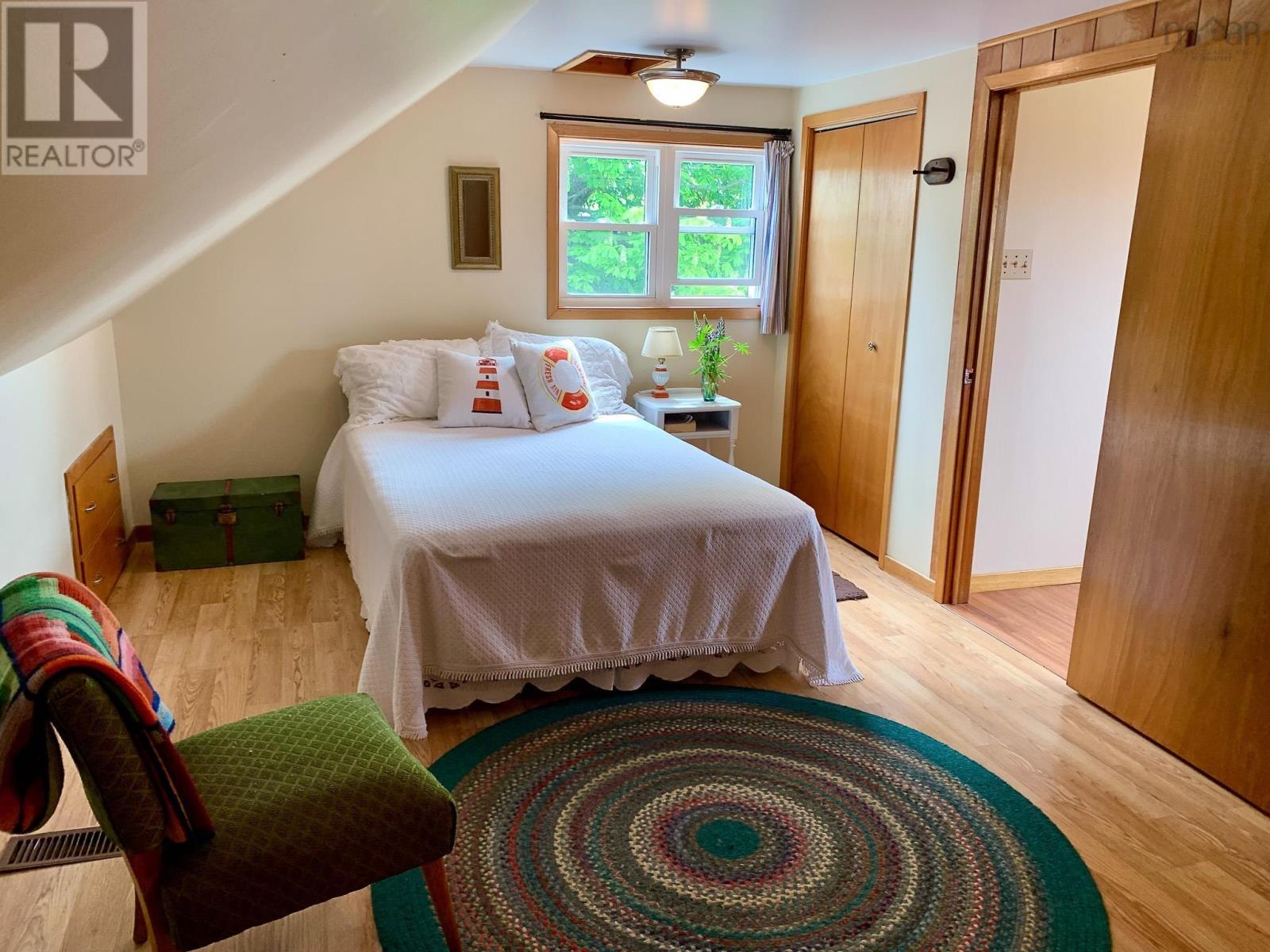 11 Ells Lane Property Photo 21