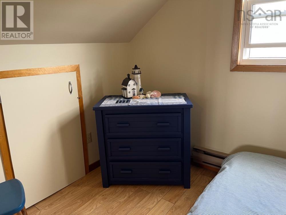 11 Ells Lane Property Photo 25