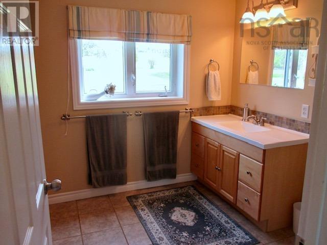 11 Ells Lane Property Photo 31