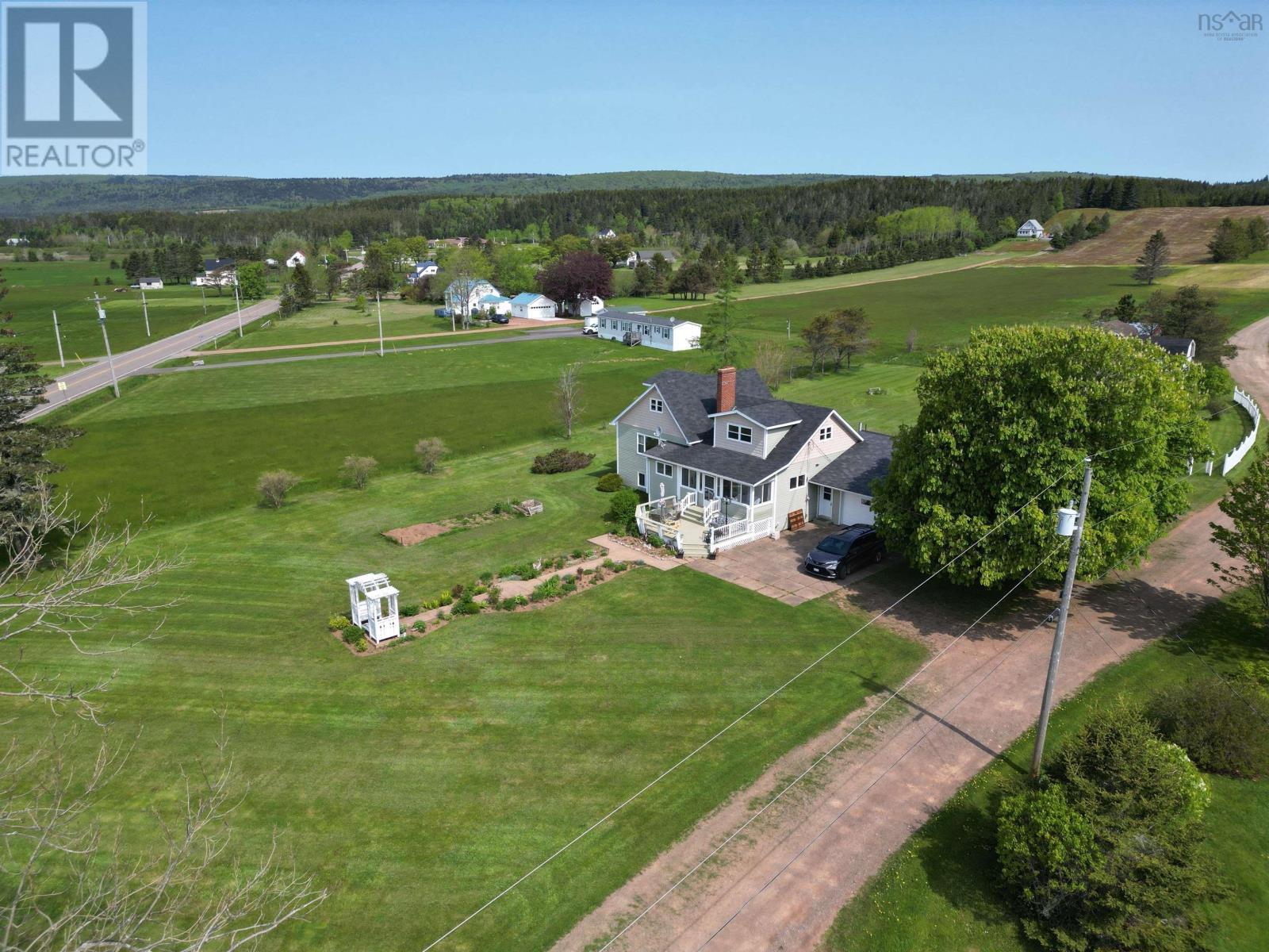 11 Ells Lane Property Photo 43