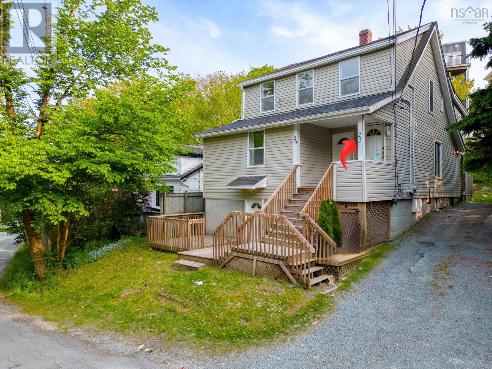 20-22 Coronet Avenue Property Photo 18