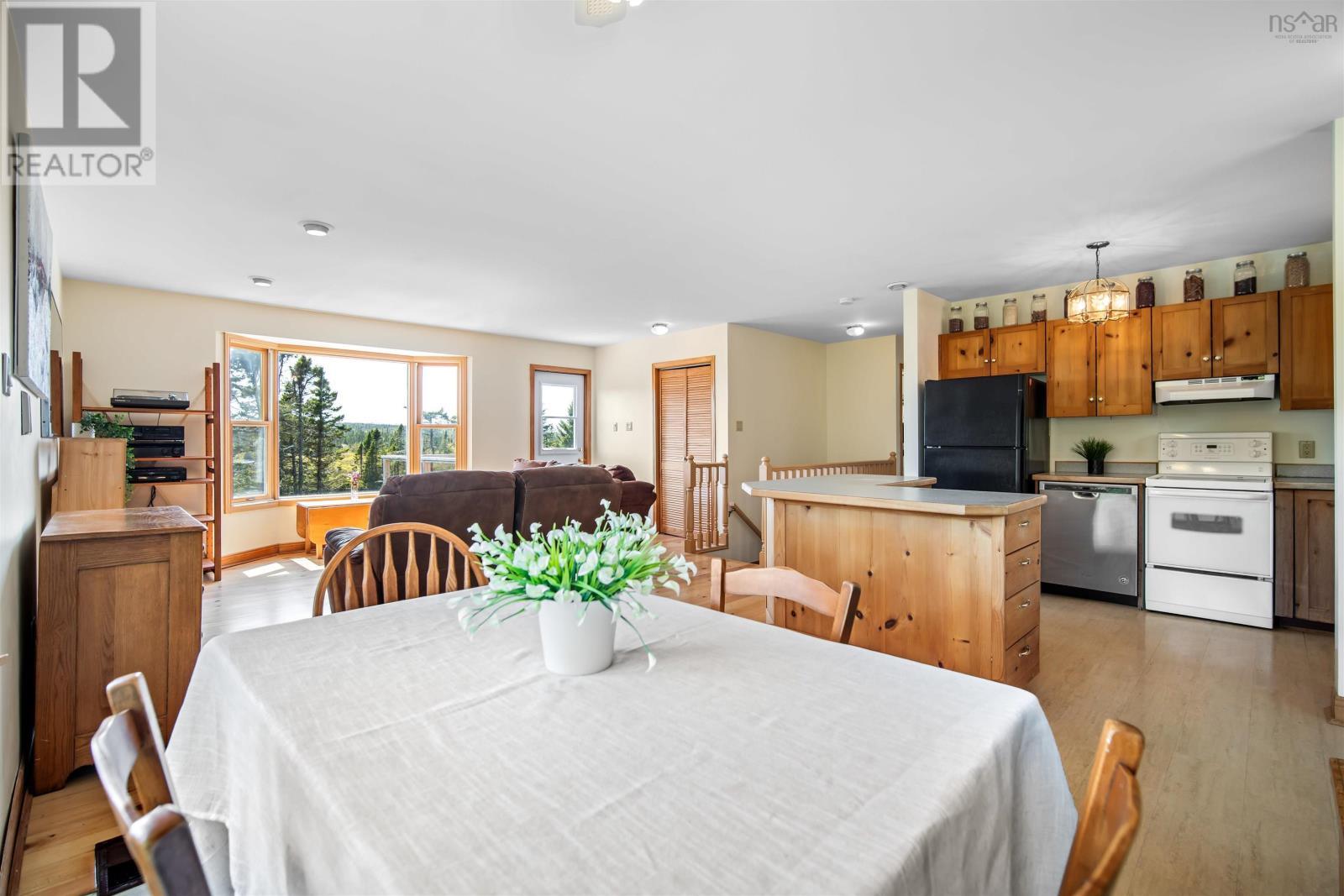 6745 Prospect Road Property Photo 19