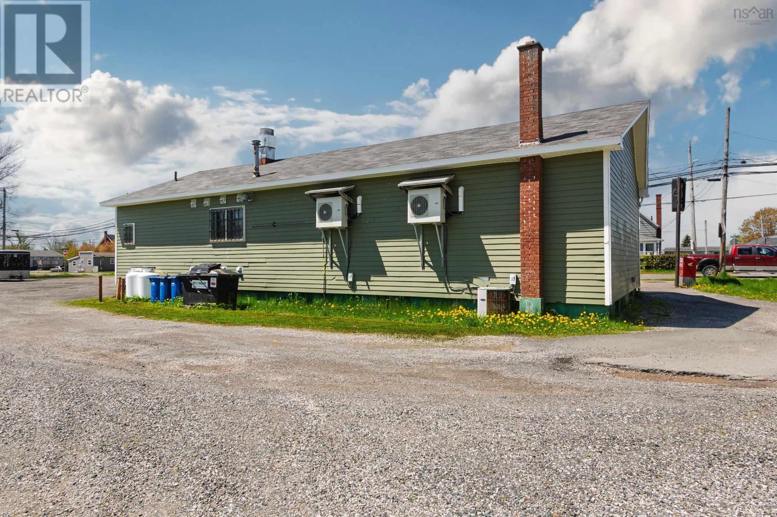 1370 Victoria Road Property Photo 26