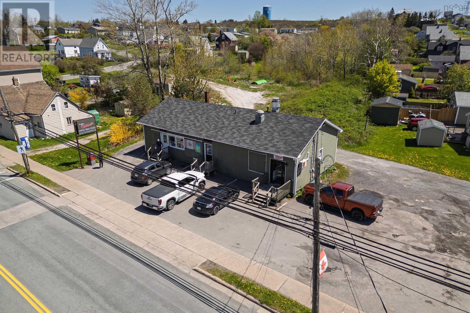 1370 Victoria Road Property Photo 35