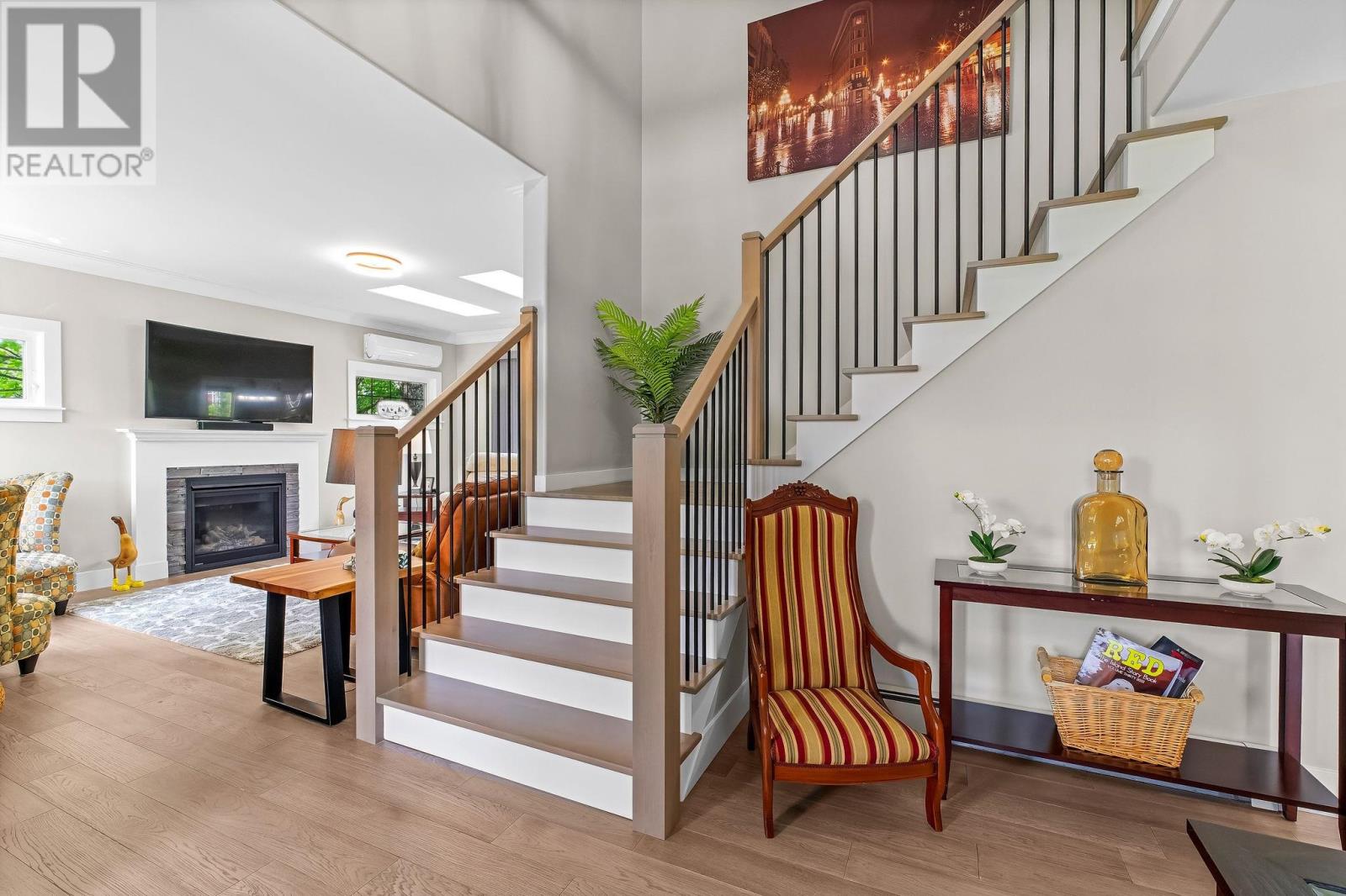 2 Sheffield Crescent Property Photo 3