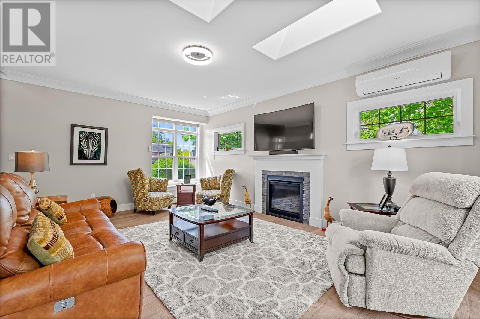 2 Sheffield Crescent Property Photo 4