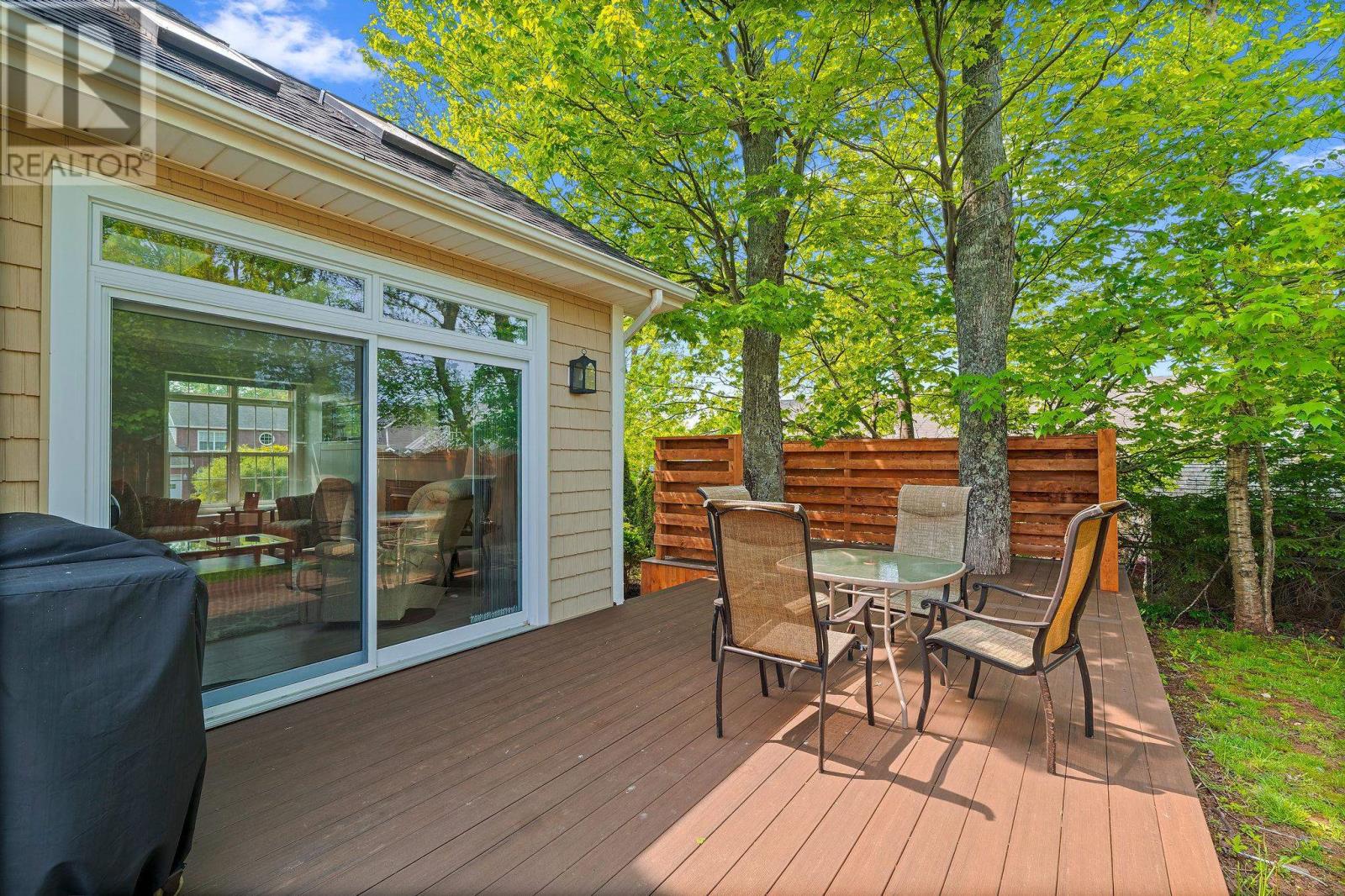 2 Sheffield Crescent Property Photo 6