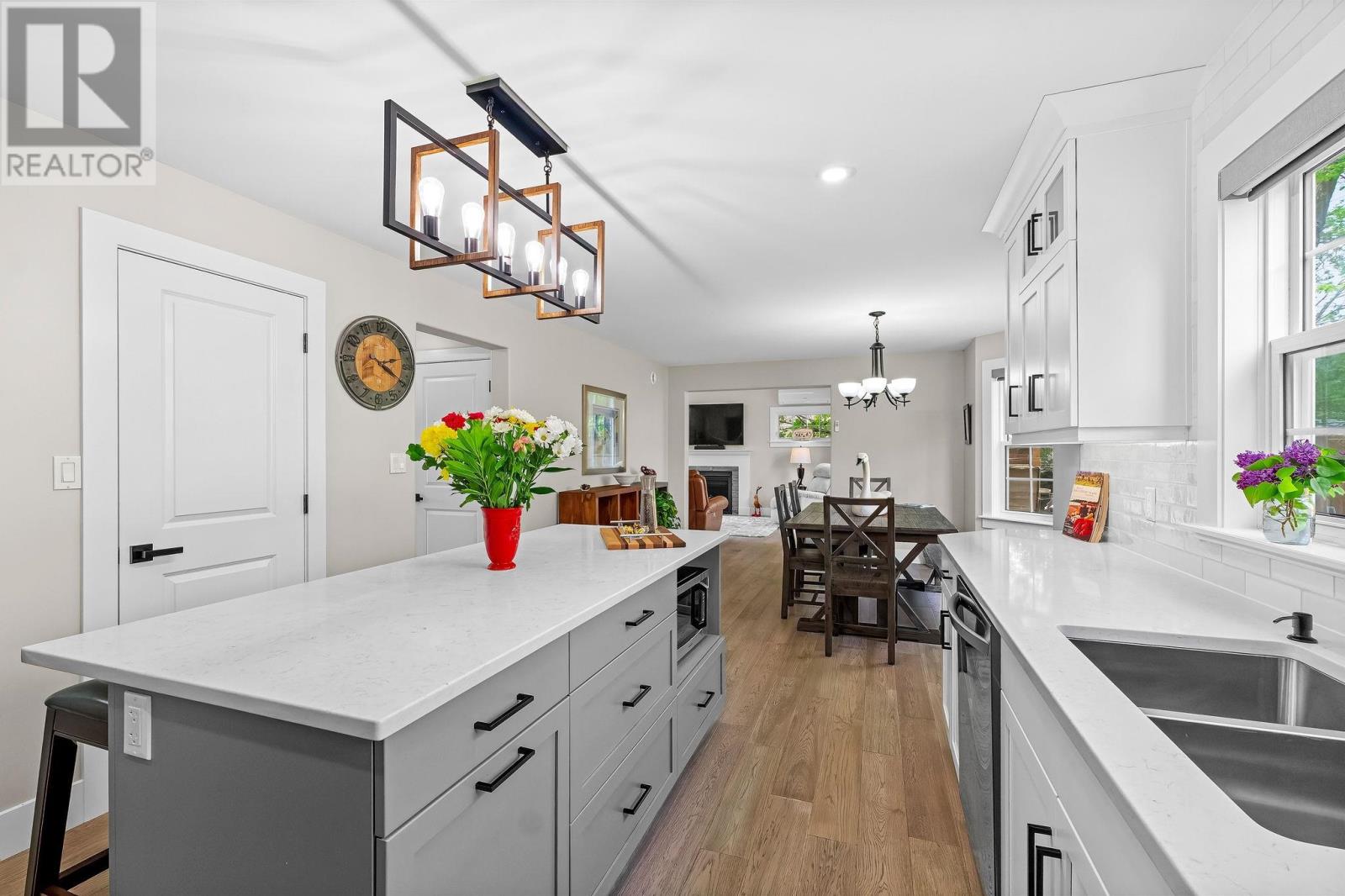 2 Sheffield Crescent Property Photo 15