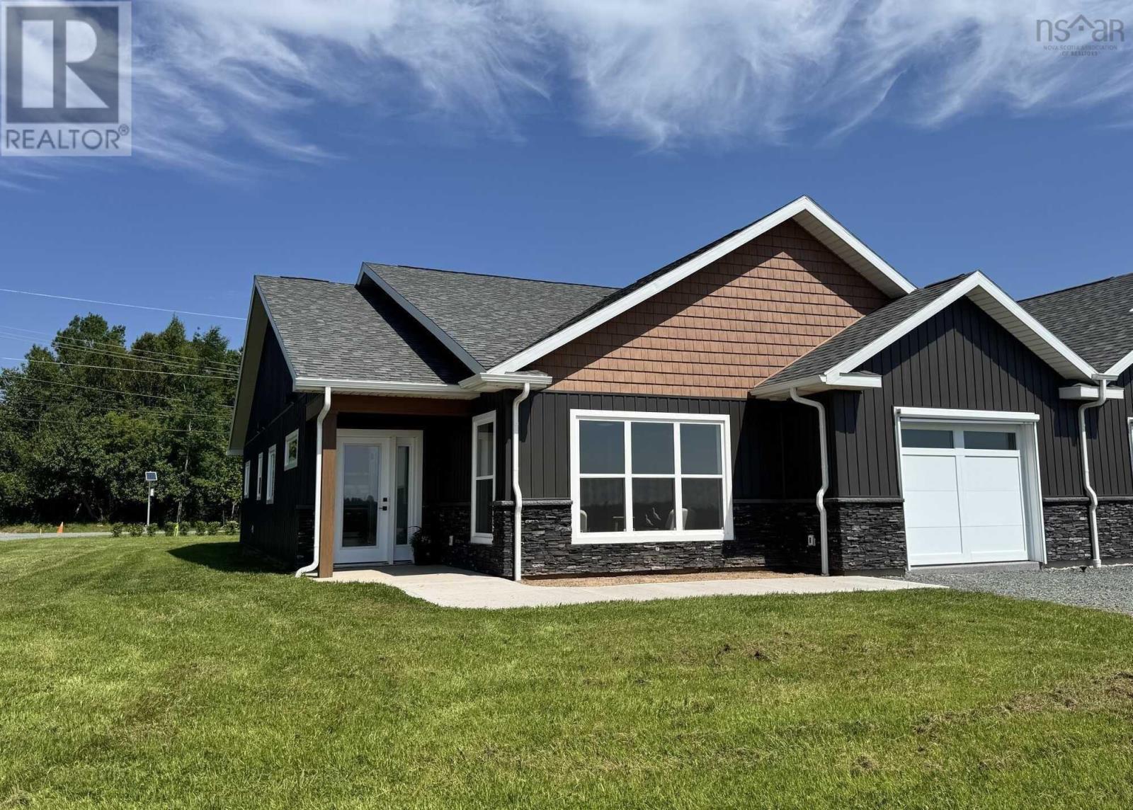 321 Beeches Road Property Photo