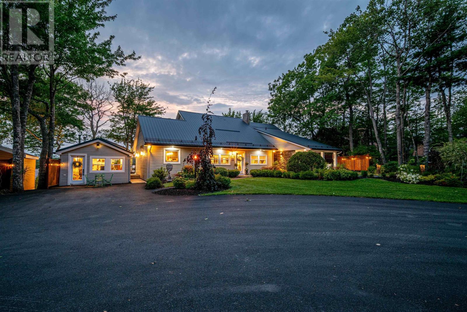 22 Parkview Drive Property Photo 7