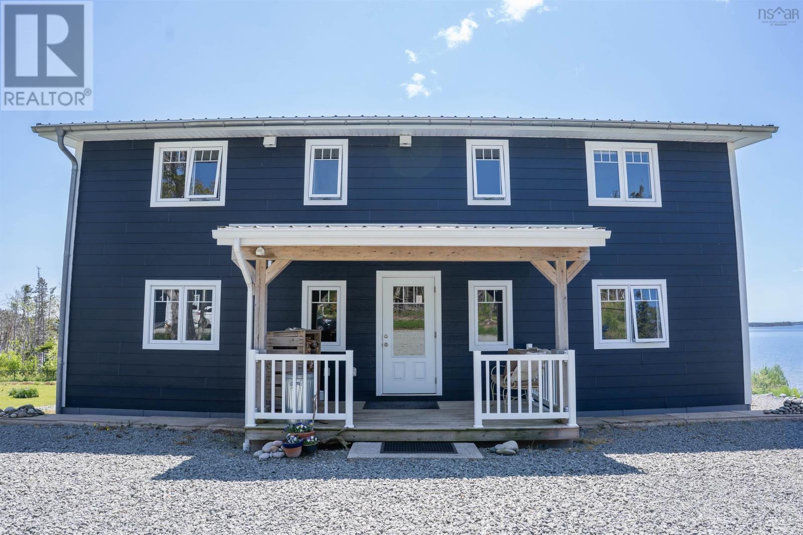 122 Peter Sosna Drive Property Photo 3