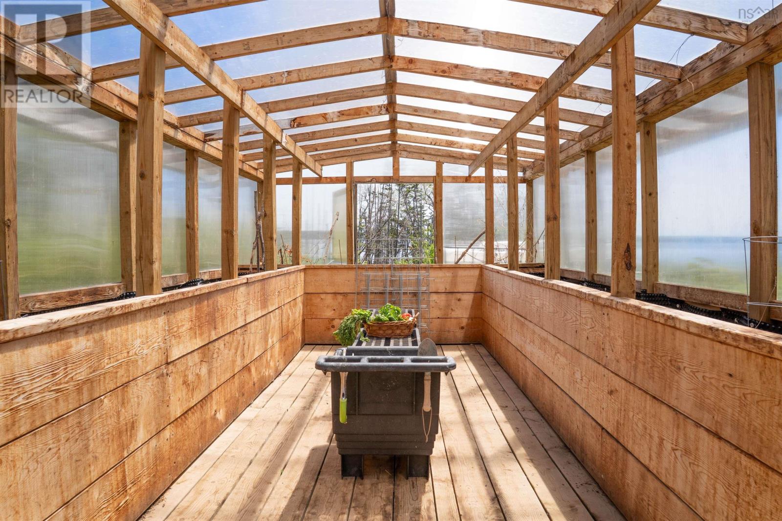 122 Peter Sosna Drive Property Photo 10