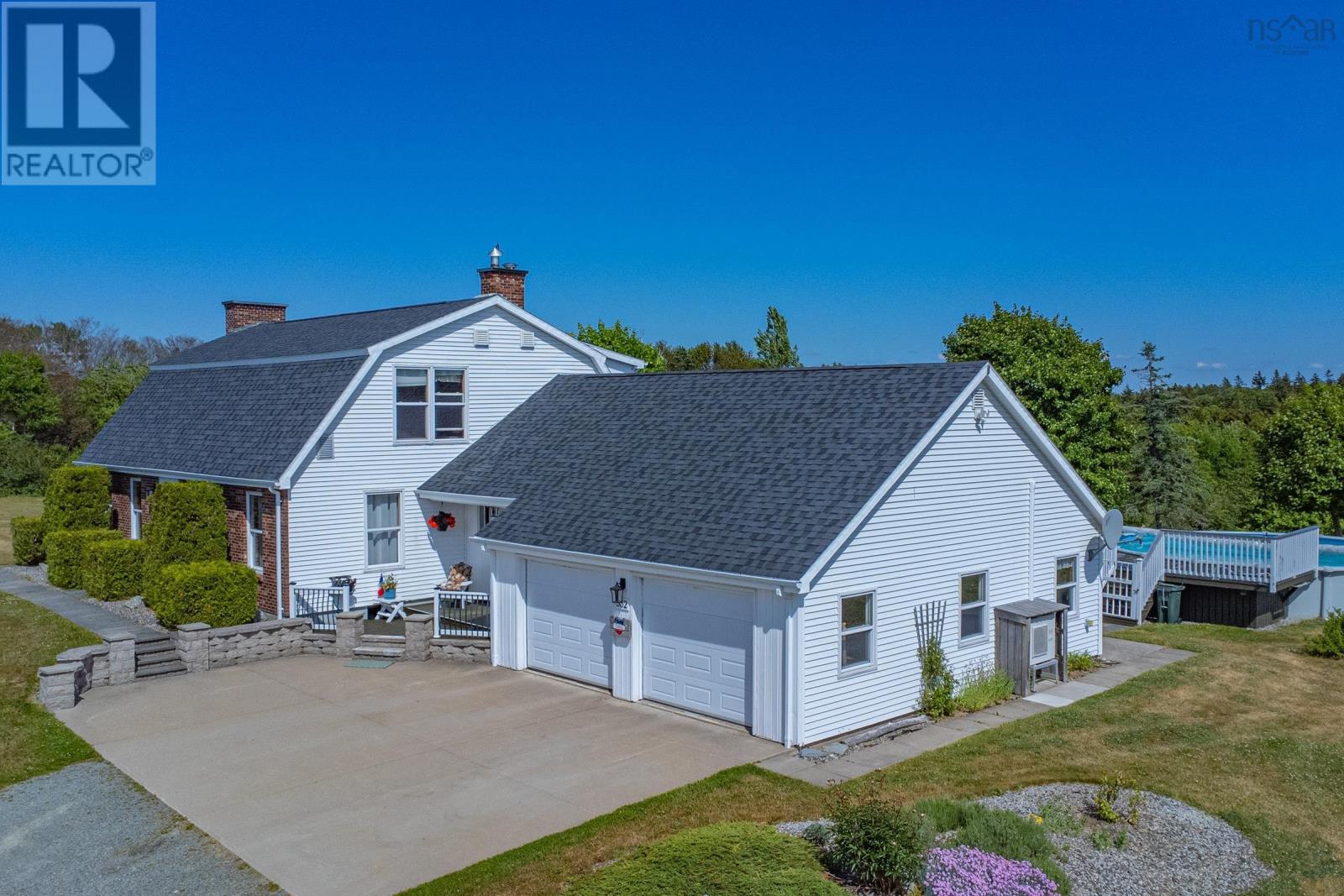 532 Saulnierville Road Property Photo 4