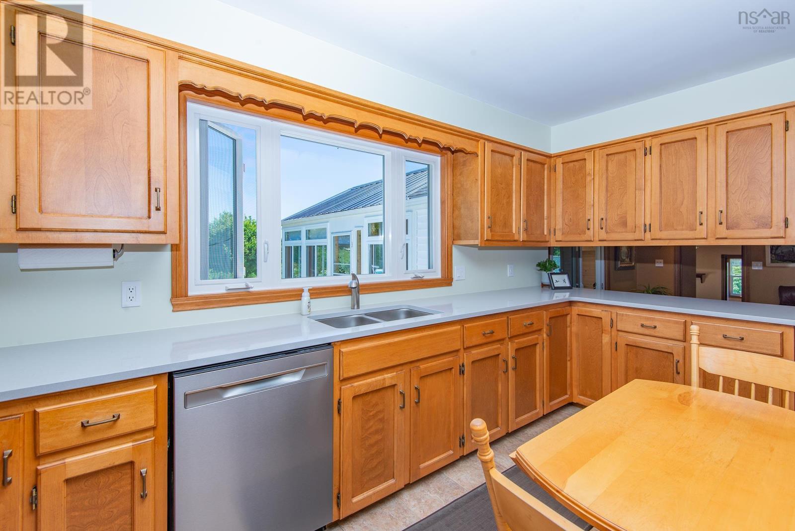 532 Saulnierville Road Property Photo 9