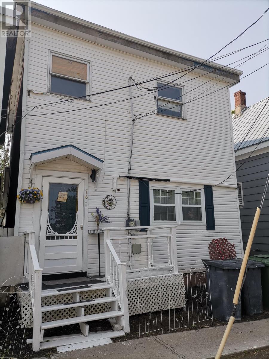 76 DOUGLAS Street Property Photo 1