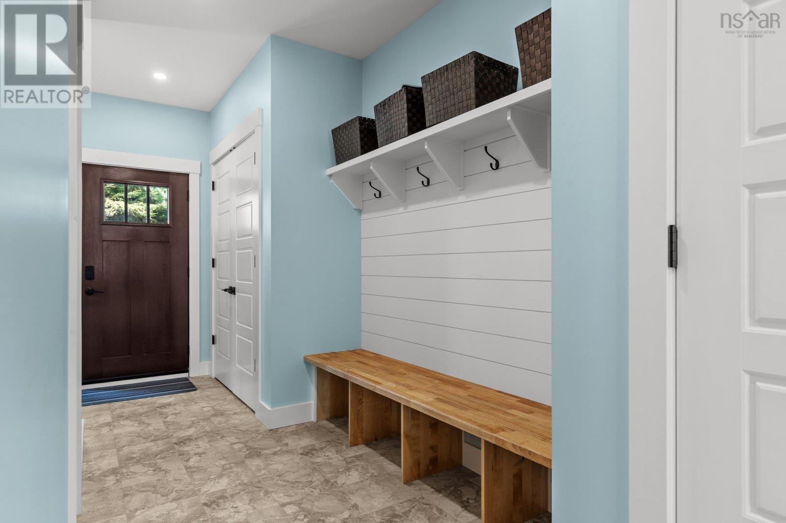 2881 Highway 2 Property Photo 2