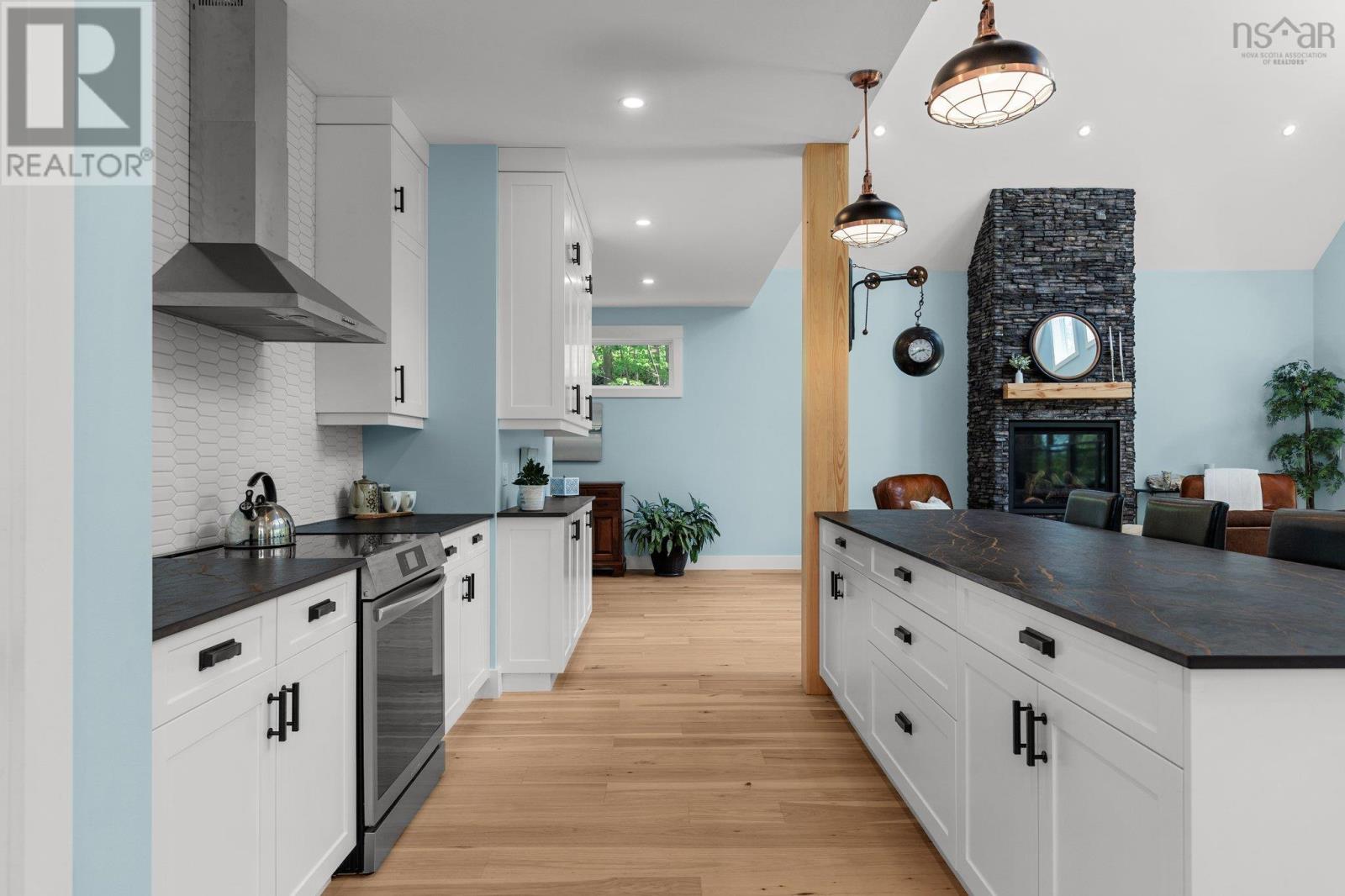 2881 Highway 2 Property Photo 5