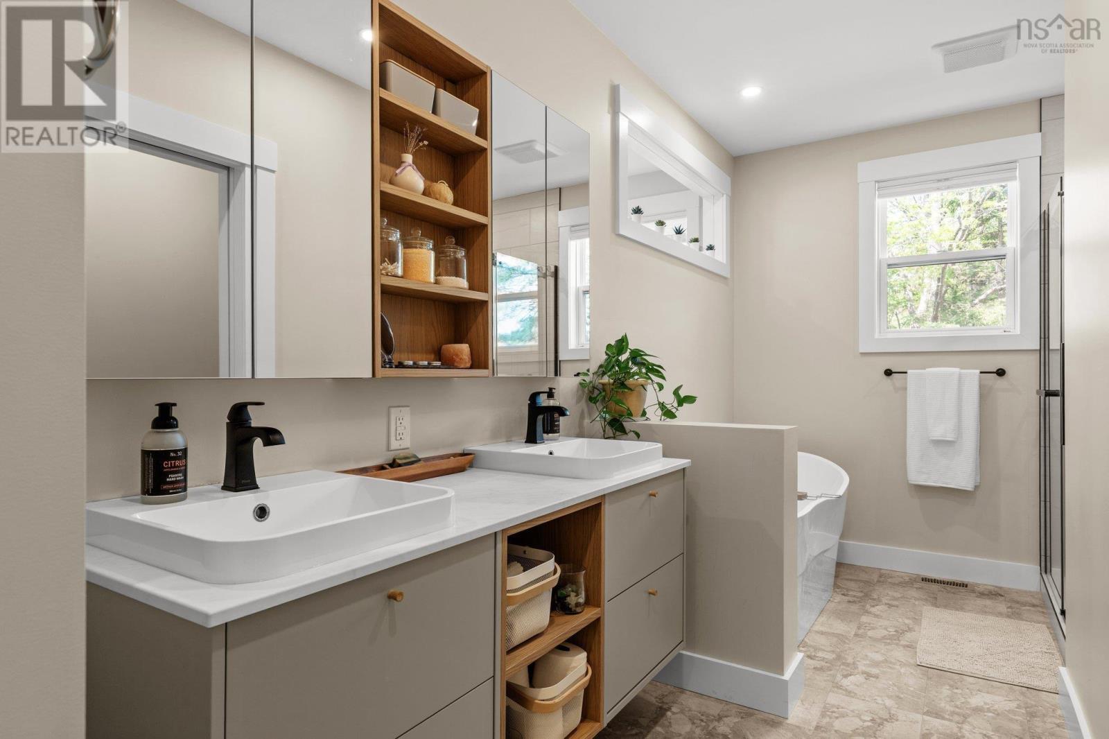 2881 Highway 2 Property Photo 19