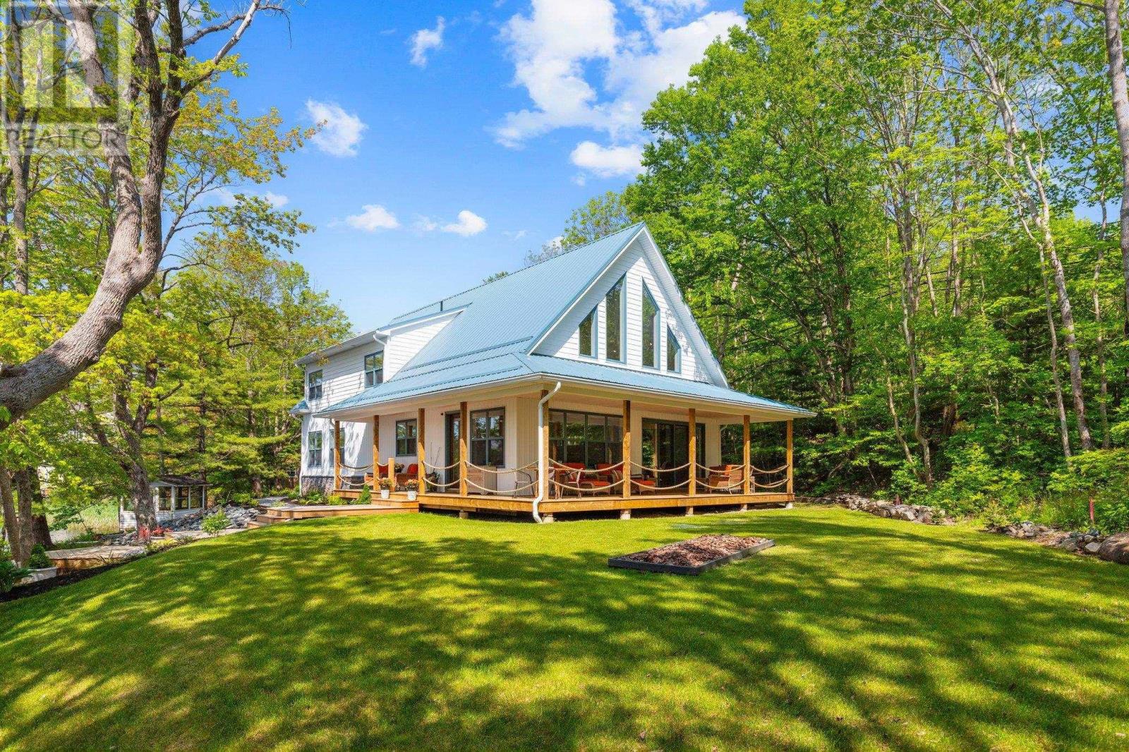 2881 Highway 2 Property Photo 38