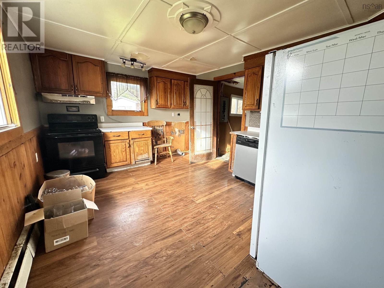 6 Lake Road Property Photo 6