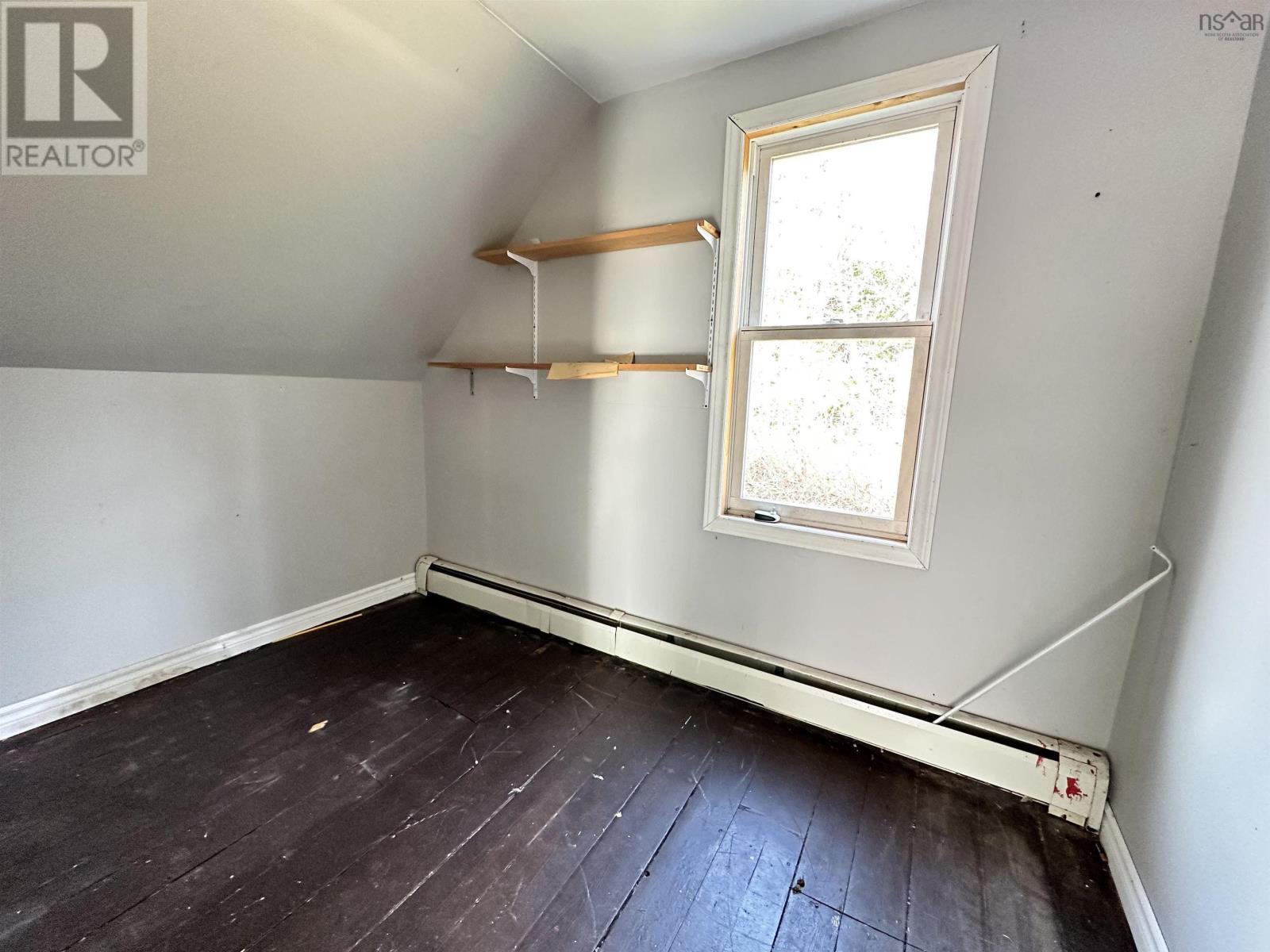 6 Lake Road Property Photo 24