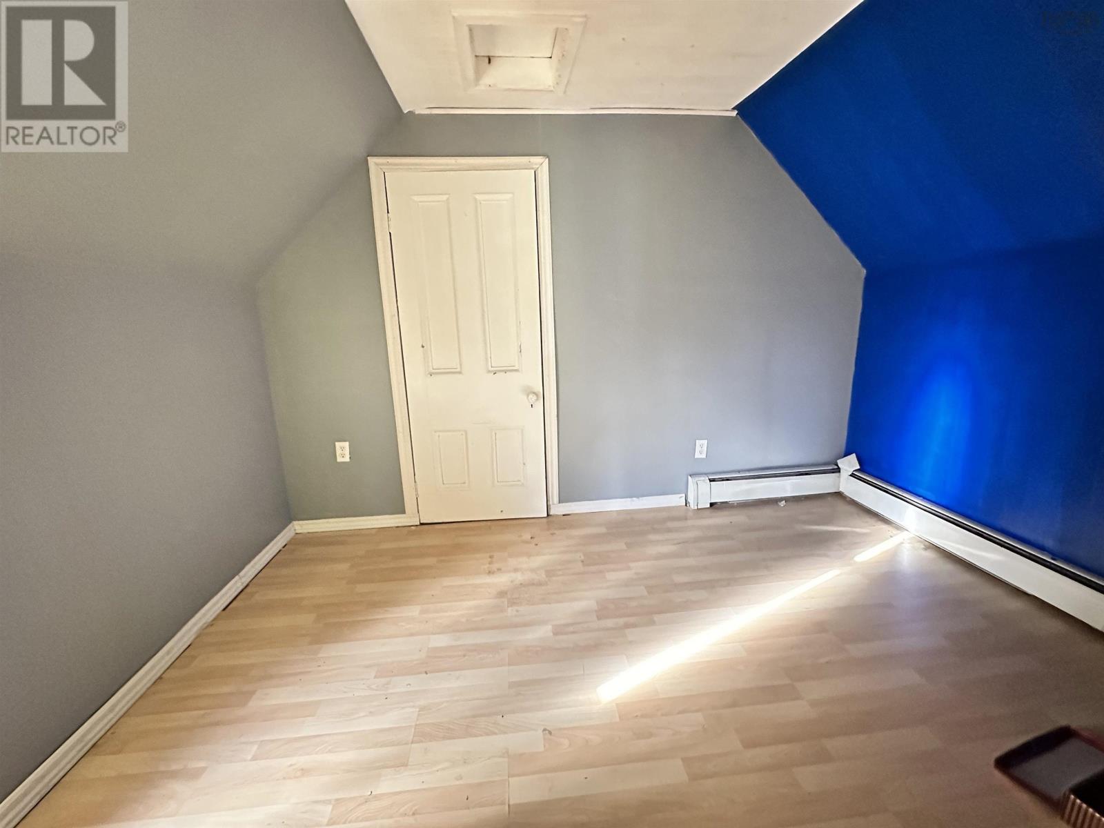 6 Lake Road Property Photo 25