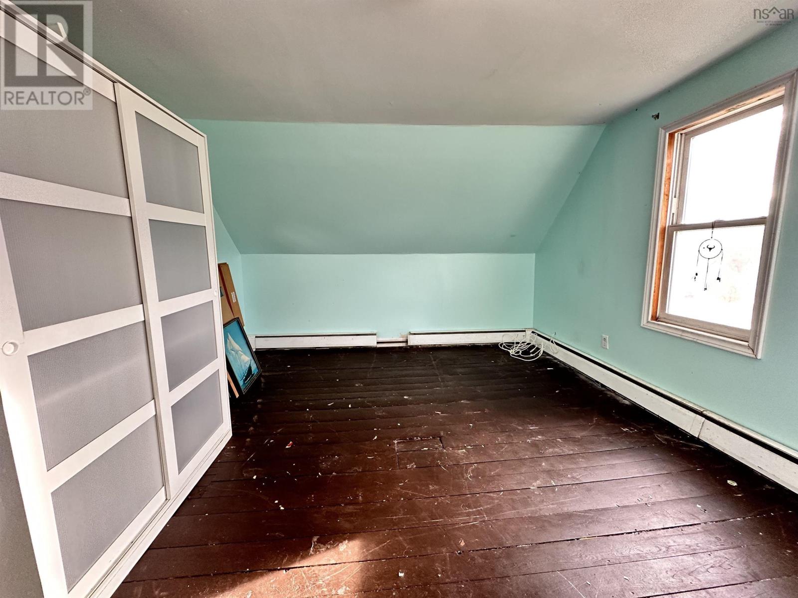 6 Lake Road Property Photo 28