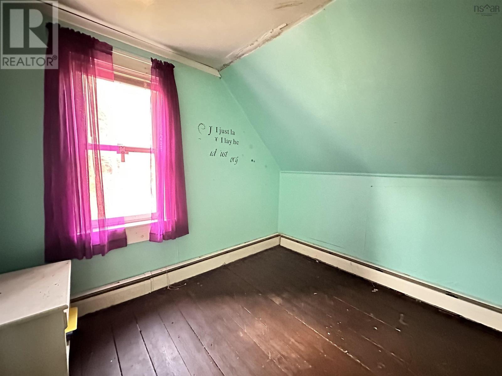 6 Lake Road Property Photo 29