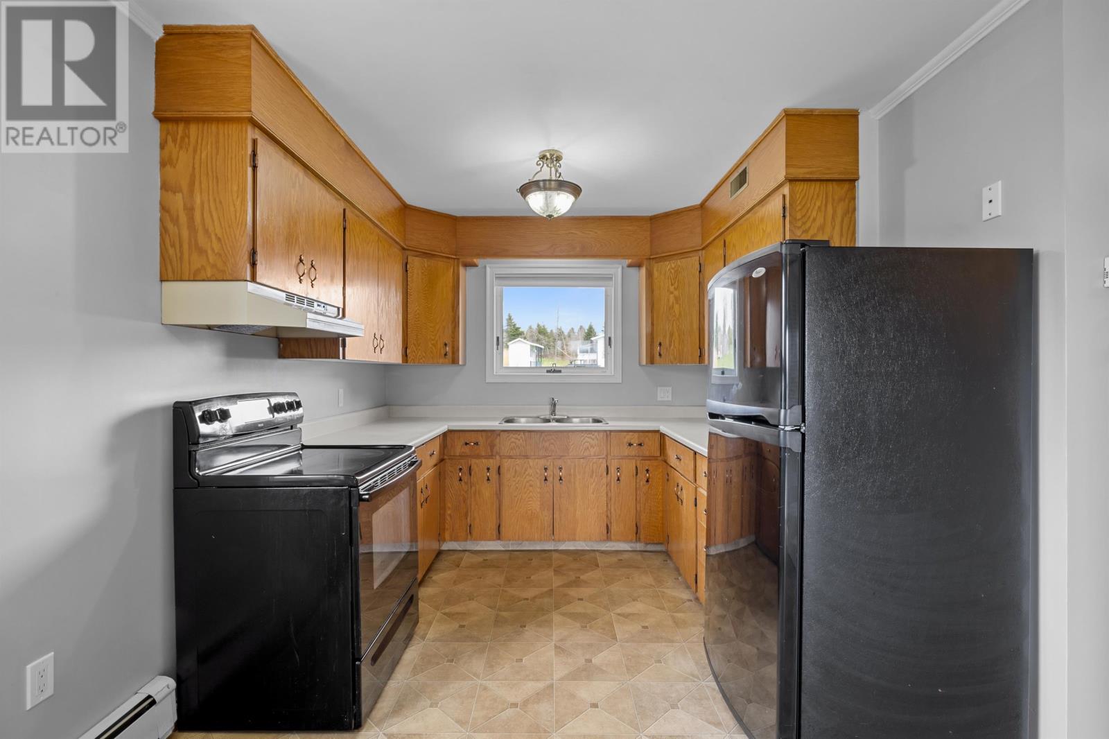 7 Bayview Crescent Property Photo 10