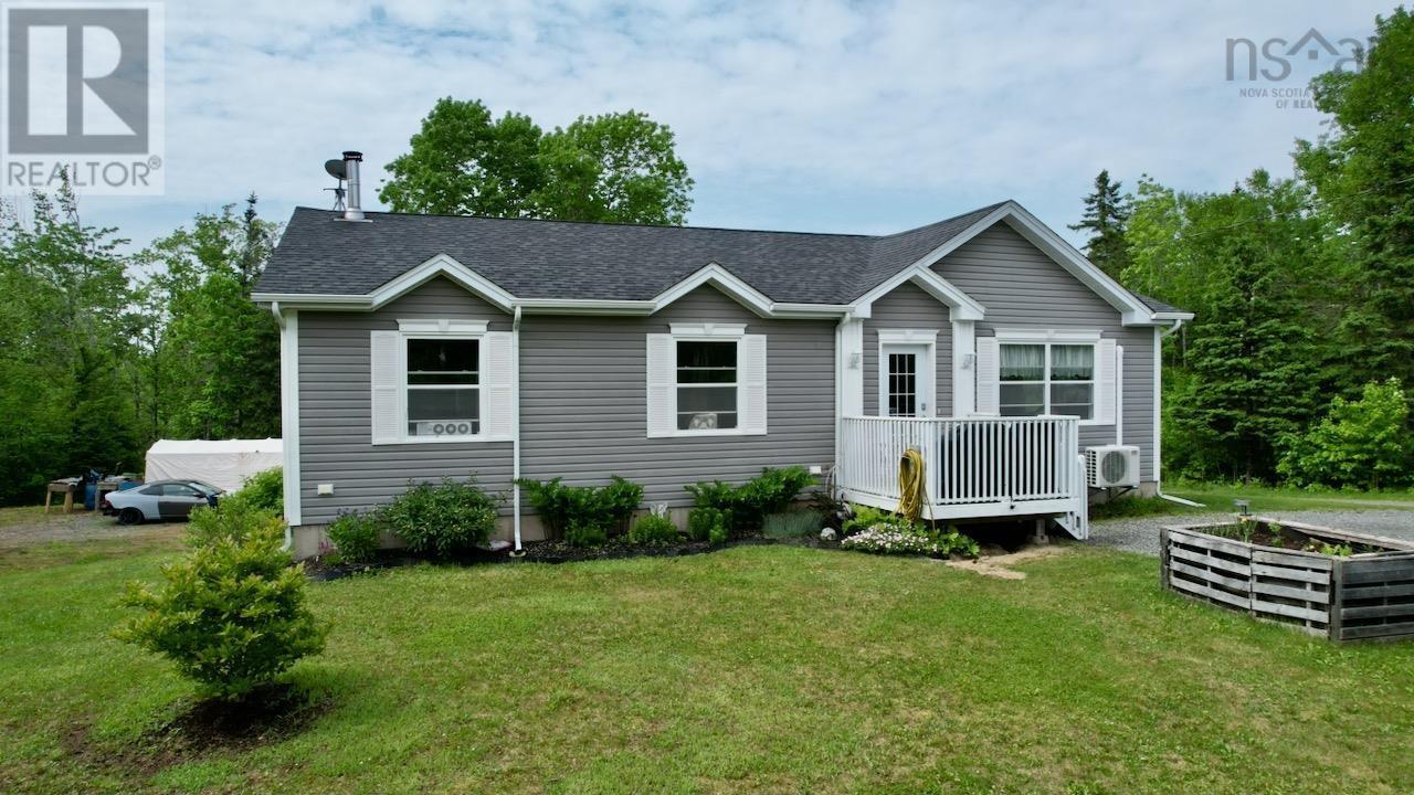 10205 204 Highway Property Photo 1