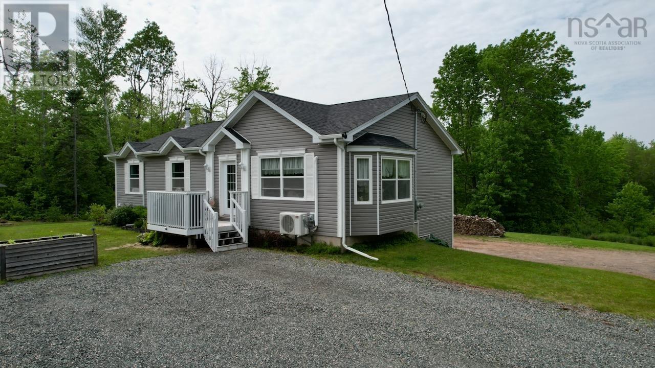 10205 204 Highway Property Photo 2