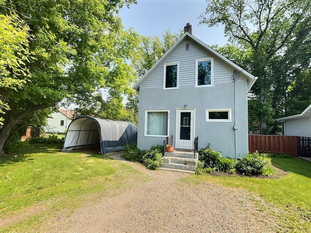 425 Carleton Street Property Photo 1