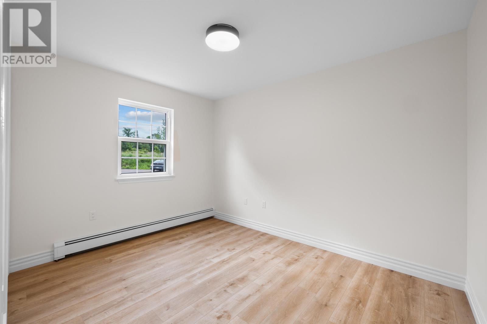 106 6-22 Waterview Heights Property Photo 13