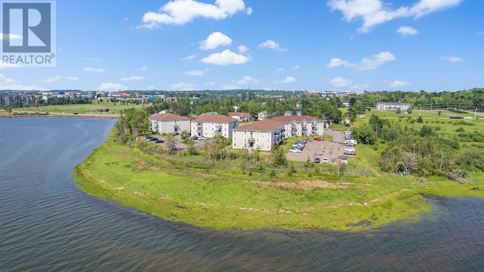 106 6-22 Waterview Heights Property Photo 21