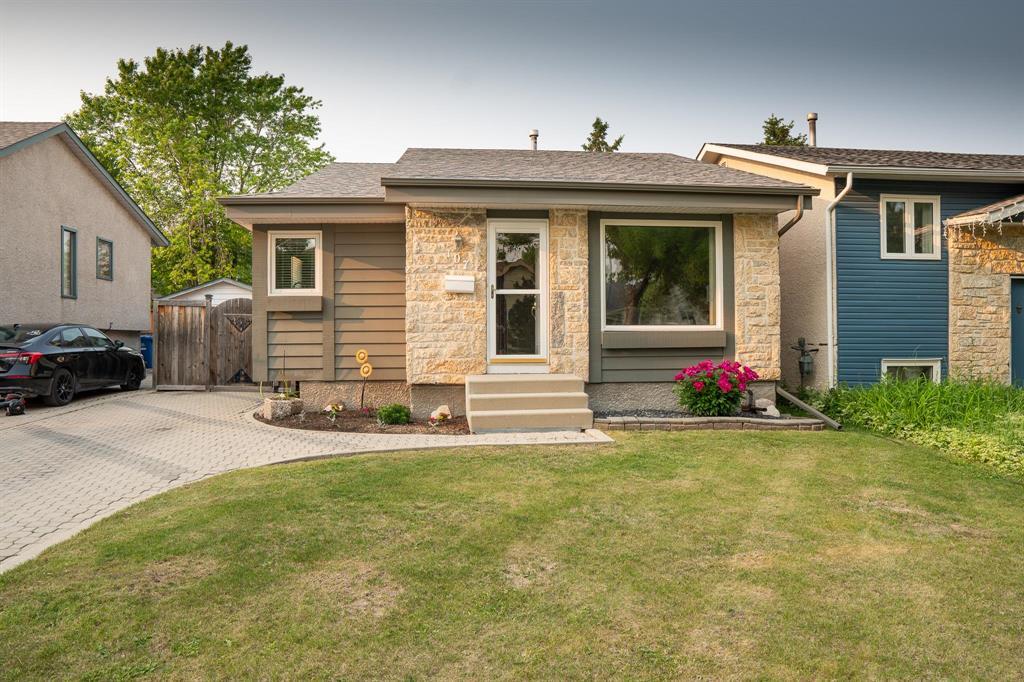 107 Dunits Drive Property Photo 1