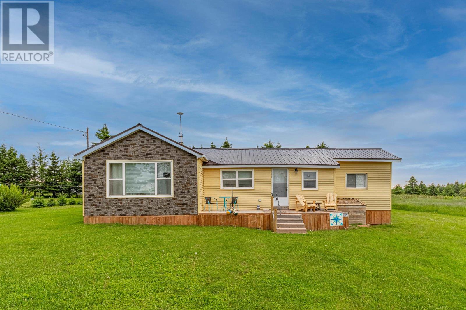 15 LINKVIEW Crescent