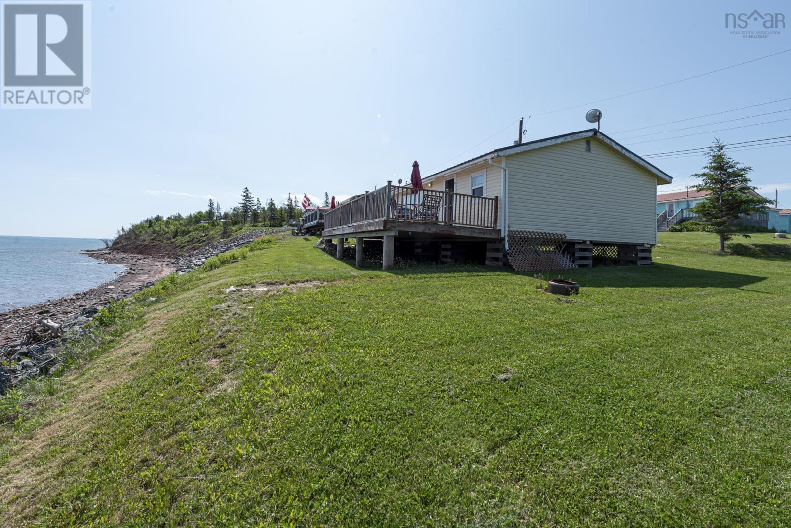 71 Red Cliff Drive Property Photo 1