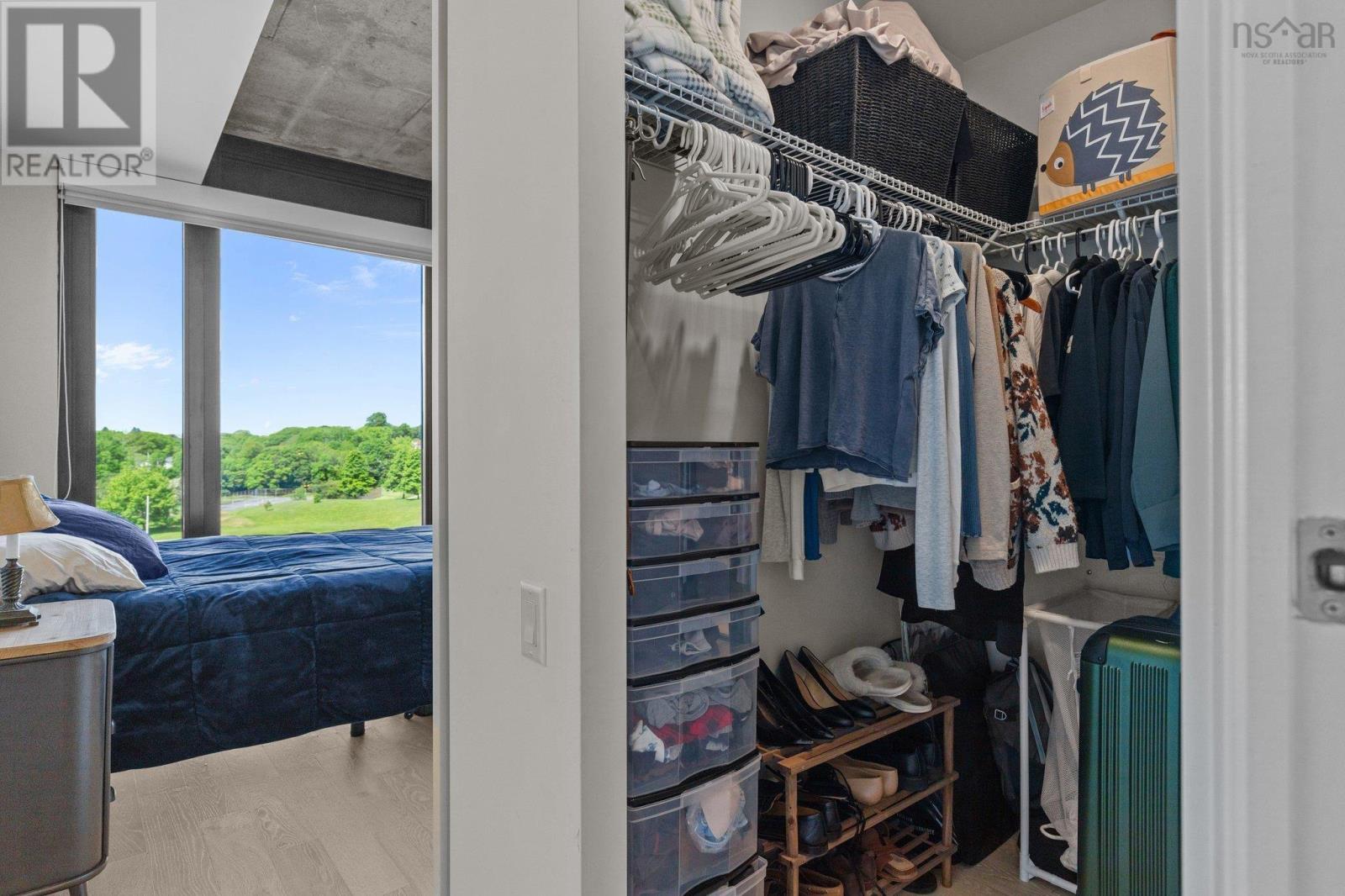 1048 Wellington Street #618 Property Photo 5