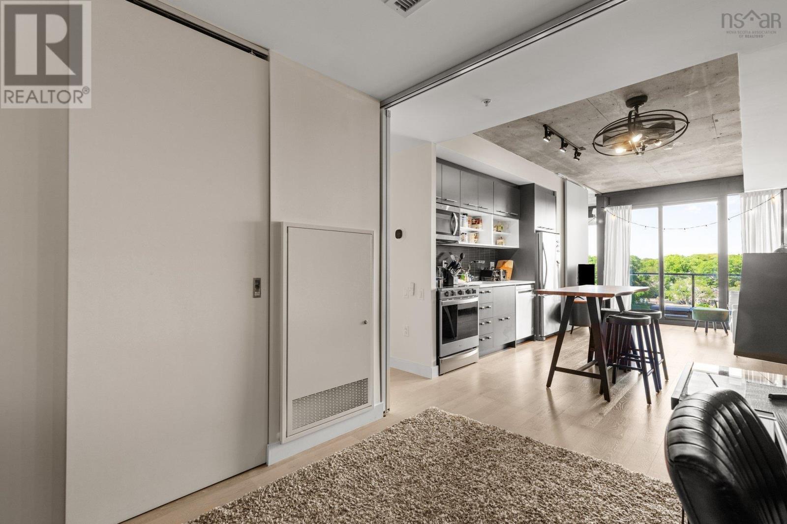 1048 Wellington Street #618 Property Photo 19